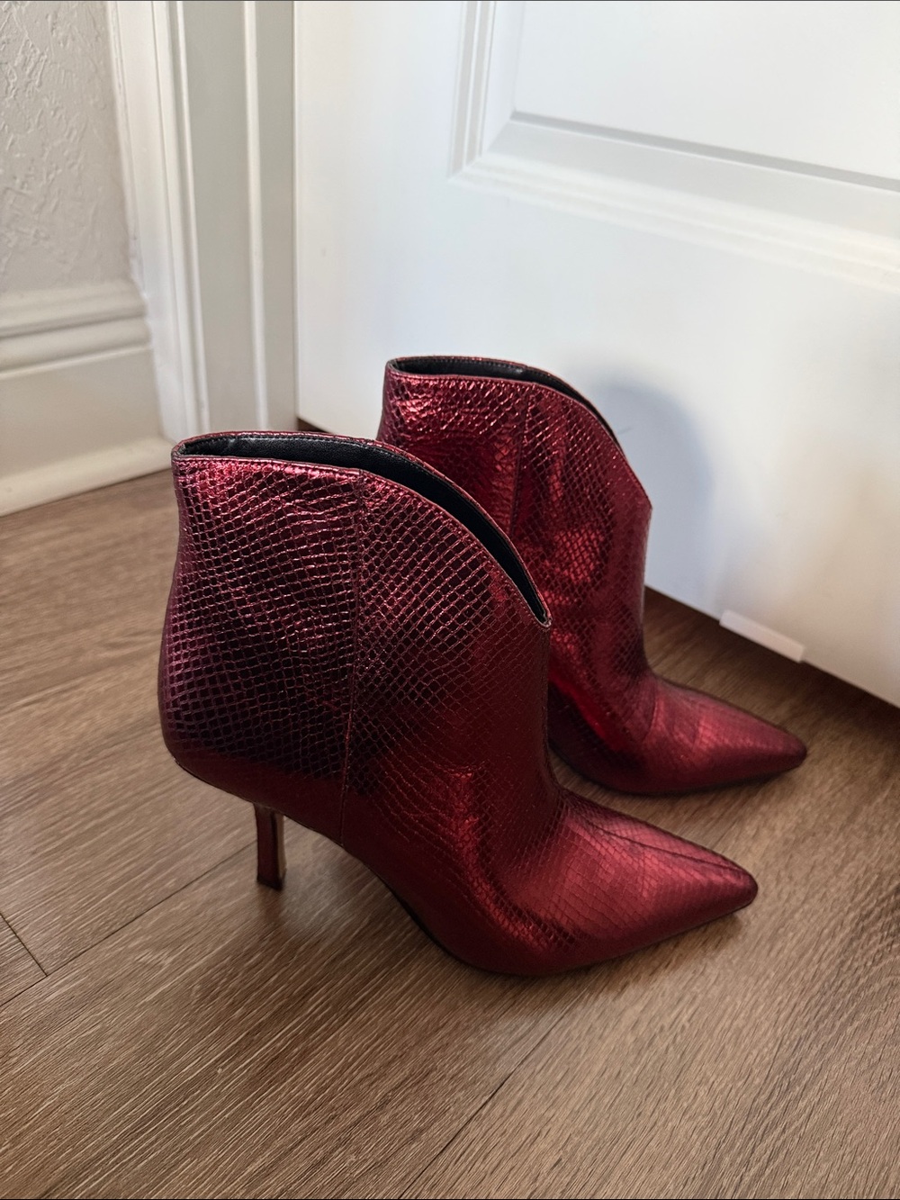 Marc Fisher Red Leather bootie 7.5